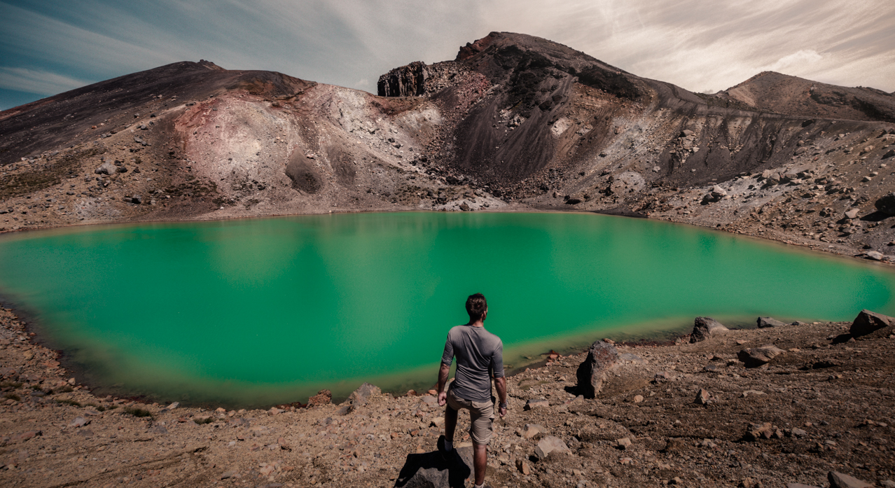 tongariro emerald lake new zealand travel landscape jacob everitt photography 2019 blog home slider -1